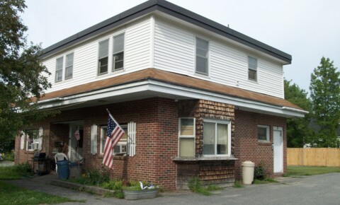 Apartments Near Thomas College 40 Cushman Rd for Thomas College Students in Waterville, ME