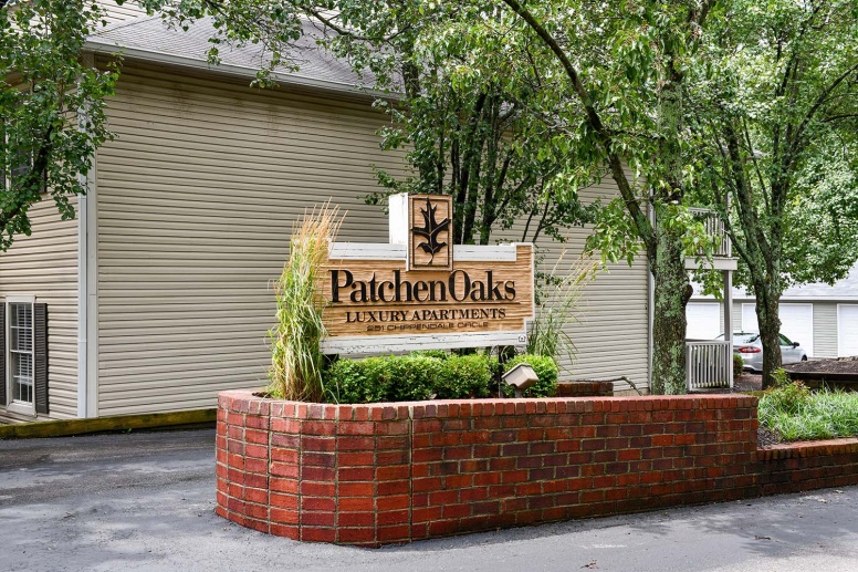 Patchen Oaks Apartments