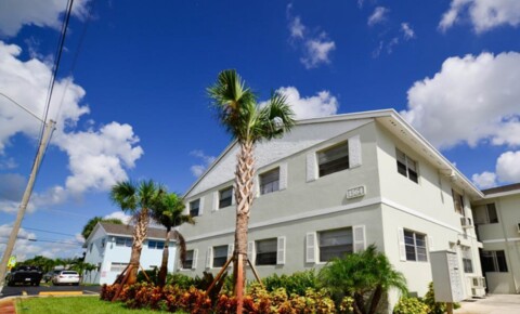 Apartments Near Keiser University-West Palm Beach LARGE NEWLY RENOVATED 2 BEDROOM APARTMENTS for Keiser University-West Palm Beach Students in West Palm Beach, FL