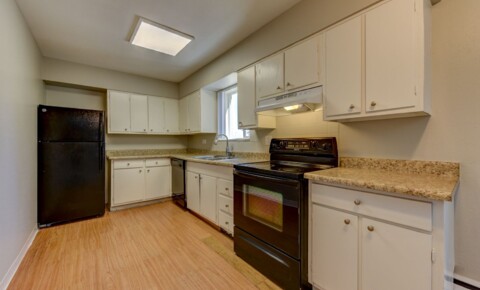 Apartments Near United Beauty College RENT SPECIALS! Spacious 2 bedroom close to Anschutz Medical School, SHOPPING and MORE! for United Beauty College Students in Denver, CO