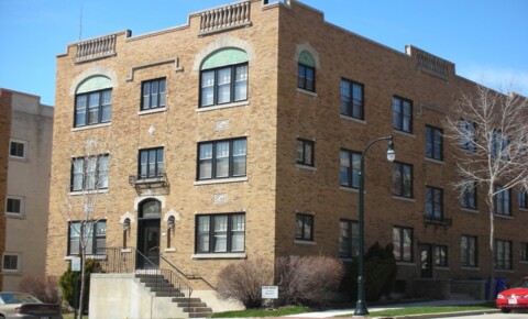 Apartments Near Bryant & Stratton 1720 E Newton Ave for Bryant & Stratton College Students in Milwaukee, WI