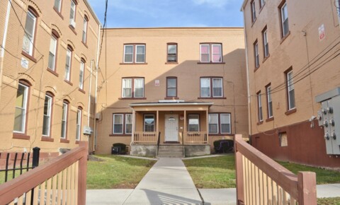 Apartments Near Holy Apostles College and Seminary 10.5 Winter St / Mancora Apartments LLC for Holy Apostles College and Seminary Students in Cromwell, CT