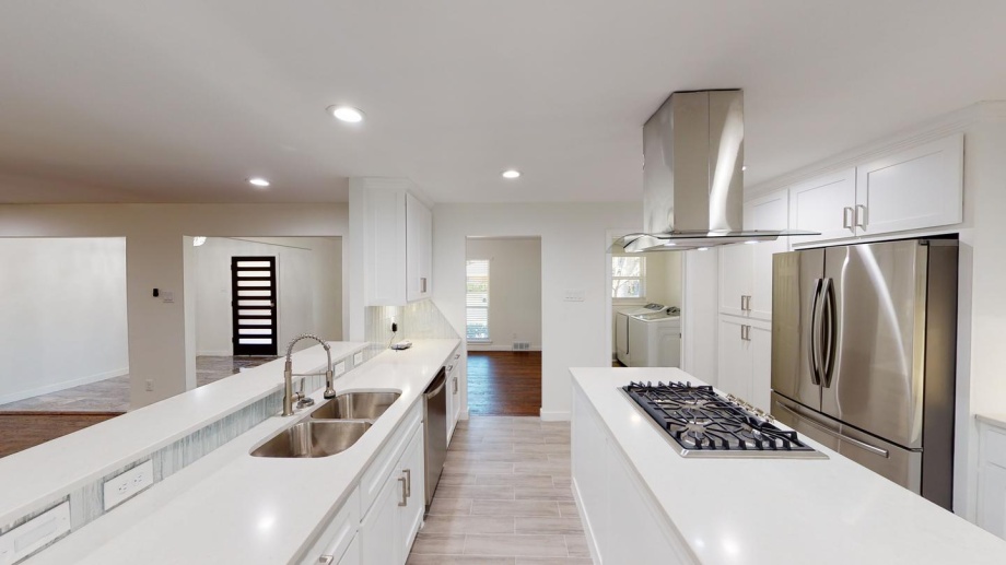 Luxuriously remodeled Farmers Branch home with large yard