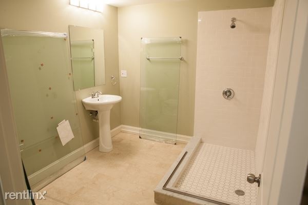 299 Dudley St Apt 2A