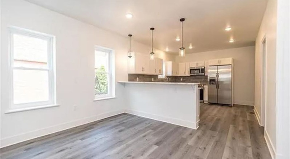 Brand New 4 Bedroom / 3.5 Bathroom Townhome for Rent