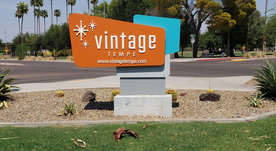 The Vintage Apartments, great location on College Ave and Broadway!! 1 month free move in special!!!!