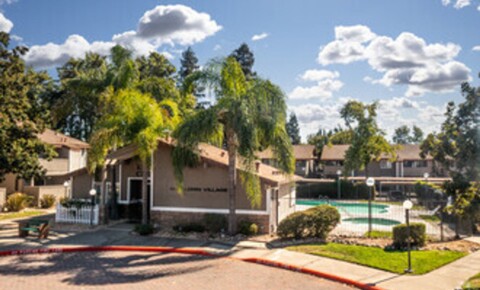 Apartments Near Sac State Sunflorin Village  for Sacramento State Students in Sacramento, CA