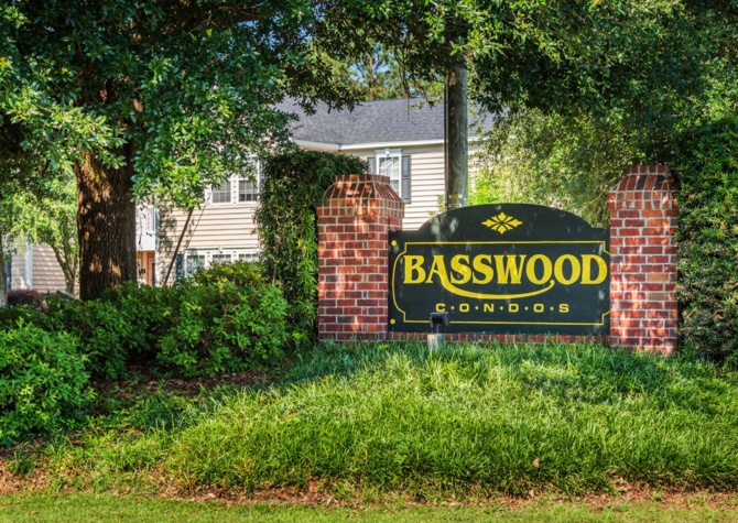 Apartments Near Basswood Apartment Homes