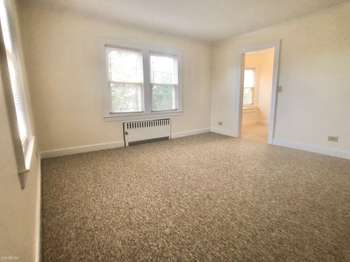 Lovely 2 Bedroom Apartment in Private Home - Parking - Located in Pelham
