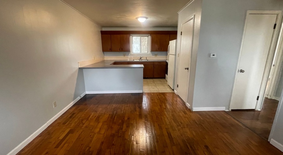 Available now 2 bedroom 1 bath apartment 