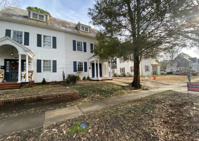 Houses Near Newly Remodeled beautiful Townhome
