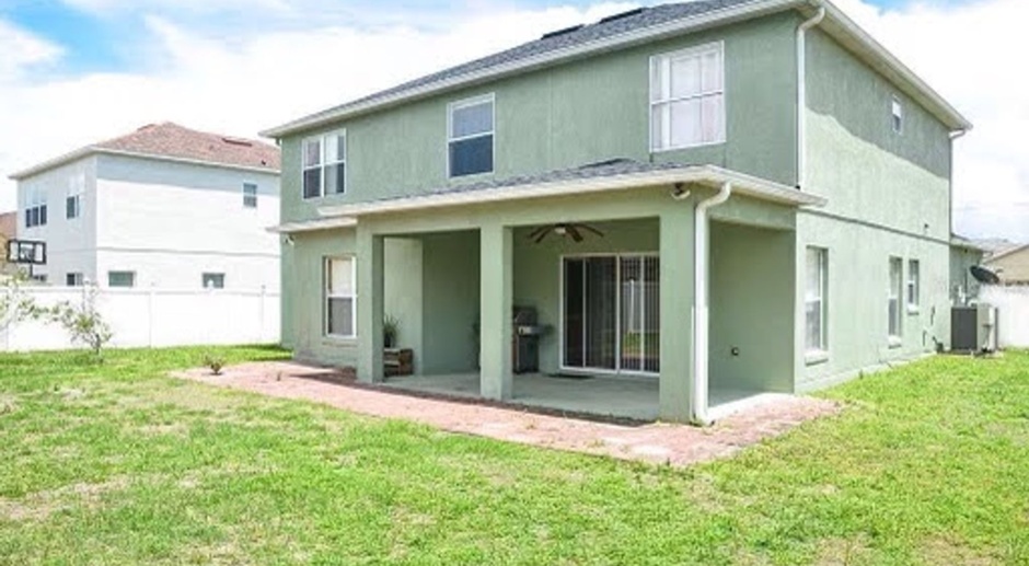 Kissimmee/Poinciana - This elegant 2-Story home awaits you! 4 Bedrooms, 2.5 baths! Hurry! Won't last long!