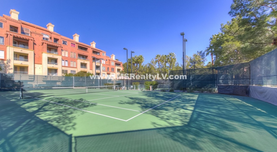  Luxury 2 Bd / 2 Ba Fully Furnished Condo at Meridian Community