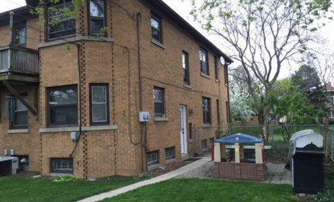 Apartments Near Alverno 3435-37 N Humboldt Blvd for Alverno College Students in Milwaukee, WI