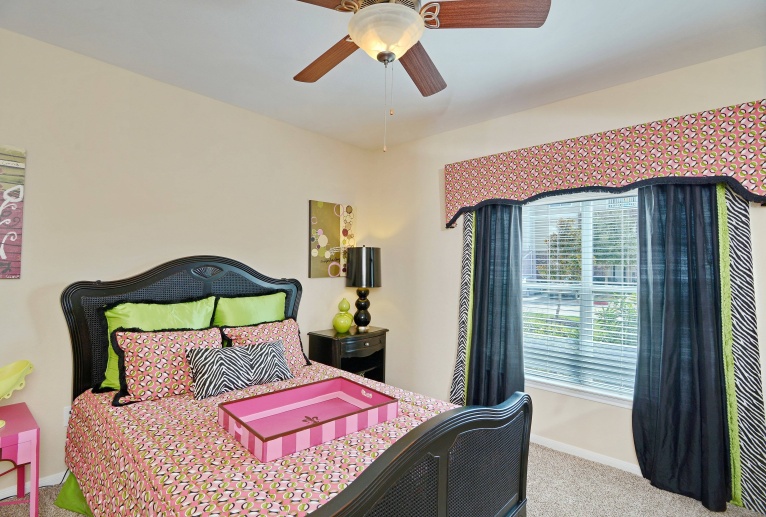 Waterford Place at Riata Ranch Apartments