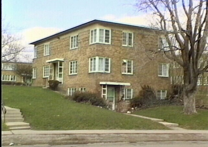 Apartments Near Lake Ave. (1059)