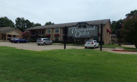 Apartments Near SFA Thousand Oaks Condo for Stephen F Austin State University Students in Nacogdoches, TX