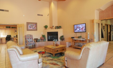 Apartments Near NMSU Casa Bandera for New Mexico State University Students in Las Cruces, NM