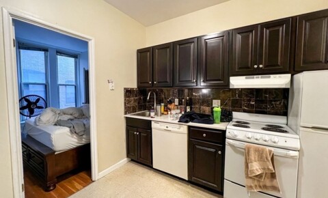 Apartments Near SSC Updated 1 bedroom in Back Bay for Salem State College Students in Salem, MA