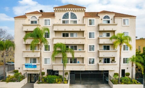 Apartments Near Santa Monica 750 S. Carondelet St.  for Santa Monica Students in Santa Monica, CA