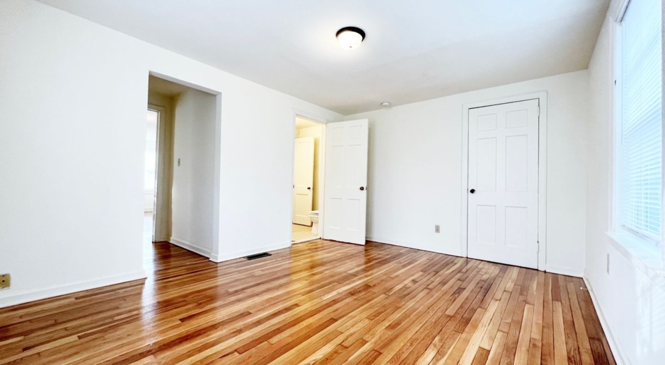 Two-Bedroom, One Bath Townhouse at Spring Garden/Lindell Duplex
