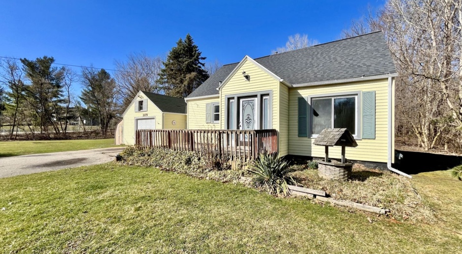 Three Bedroom Home in Southwest Grand Rapids 