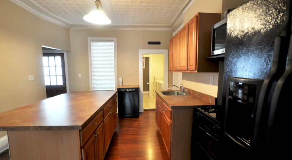 Completely Renovated Home in South Side! Students Welcome!
