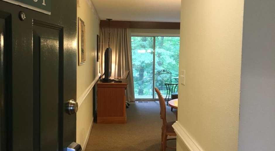 Fully Furnished Condo for Rent in Kingsmill
