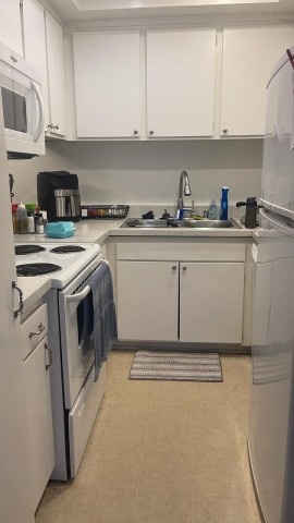 Steps Away from UCLA - rent negotiable!
