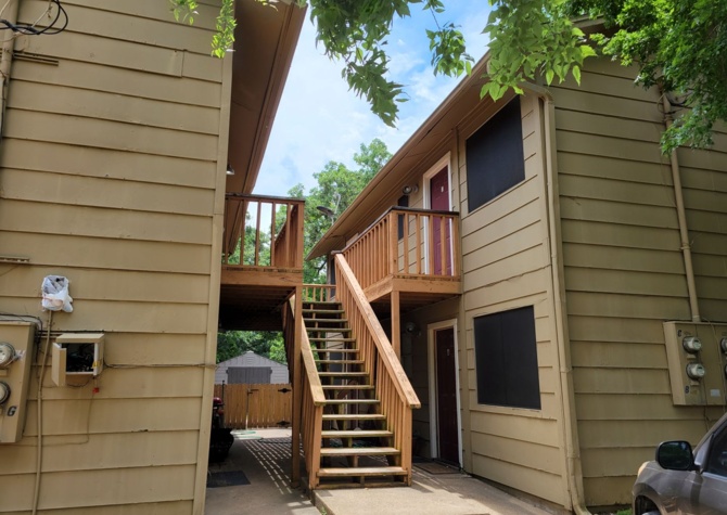 Houses Near Northgate - College Station - 1 bedroom / 1 bath- Condo walking distance to TAMU!!