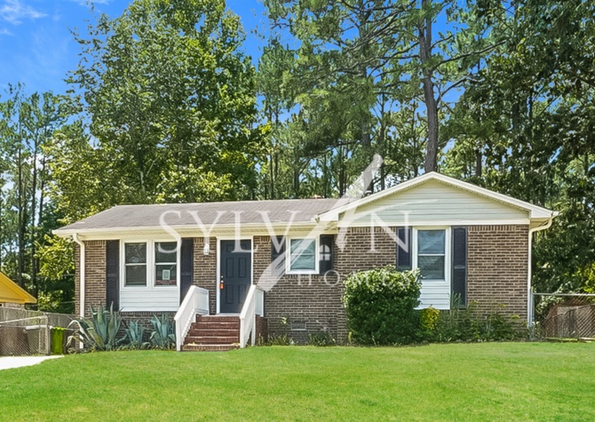 Houses Near This charming brick home is ready for your personal touch!