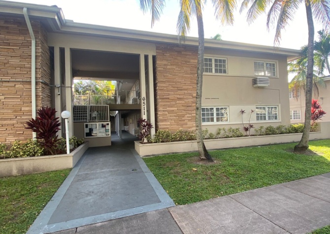 Houses Near Lovely one bedroom Apartment in Coral Gables