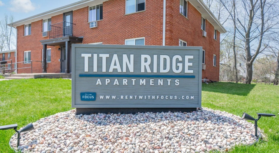 Titan Ridge 1258