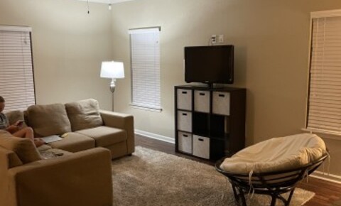 Sublets Near Anderson The Collective- 1 bedroom sublease in a 2 bedroom townhouse for Anderson University Students in Anderson, SC