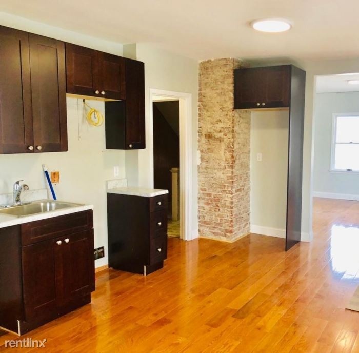 Newly Renovated 2 Bedroom on 2nd Fl of Private Home - West Harrison