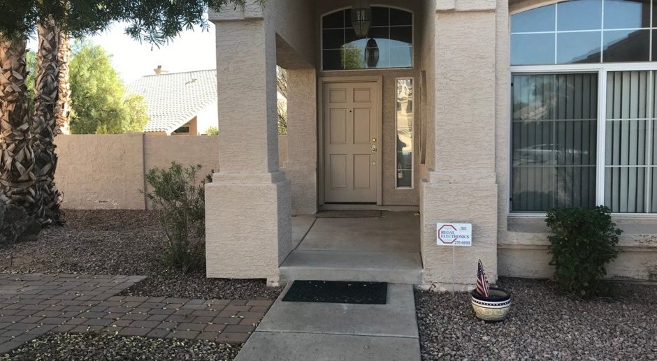 4 Bed 3 Bath with Private Pool in south Tempe