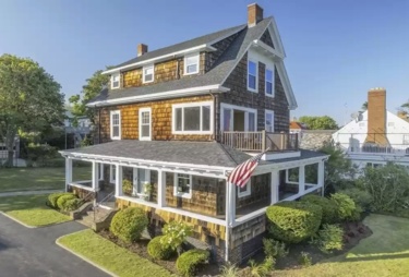 Ocean side House Apartment $3750.00