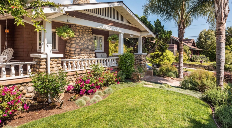 Beautifully Restored Craftsman in the Lower Riviera! (Short term)