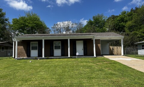 Houses Near JF Drake State Community and Technical College 4805 Padgett Dr - Available Now! for JF Drake State Community and Technical College Students in Huntsville, AL