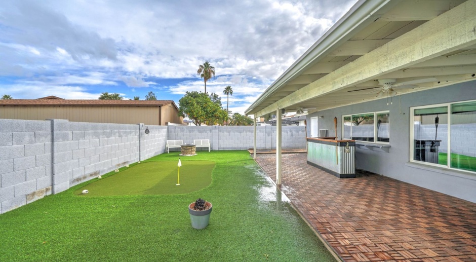 5 Bedroom + 2 Bathroom Home w/ Private Pool and Large Backyard Oasis in Scottsdale