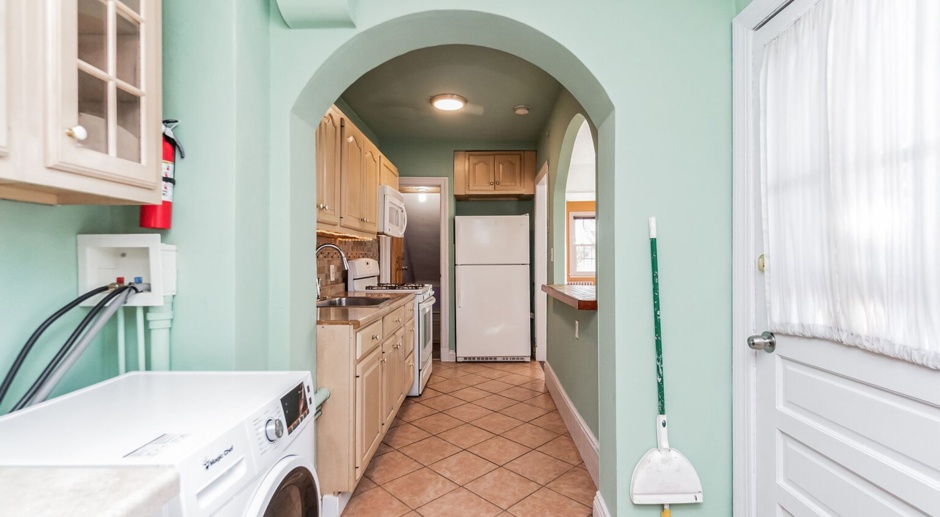  Newly updated 2Bd/1Bth end-unit rowhome nestled on a quiet street in the Brightwood community!