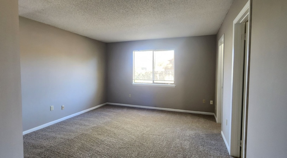 Move In Special - $800.00 OFF THE RENT 