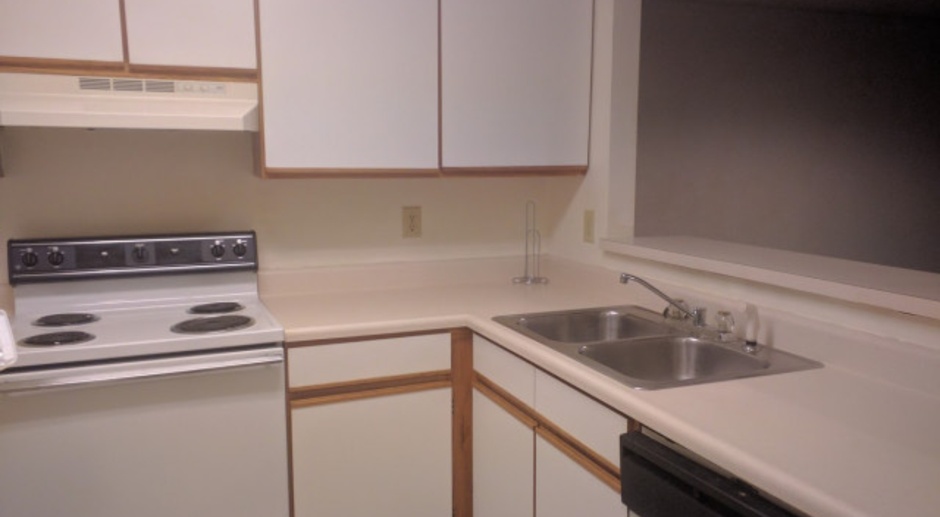 2 Bedroom - Furnished TWH by UD