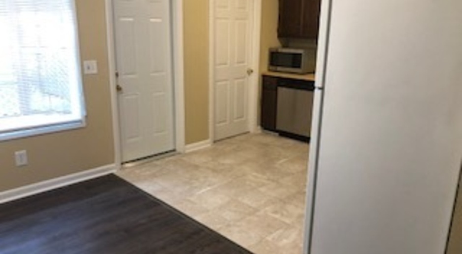 Large 2 Bedroom 1.5 Townhome