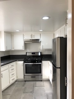 Gorgeous Remodeled 2 BD 2 BA Steps From UCLA!