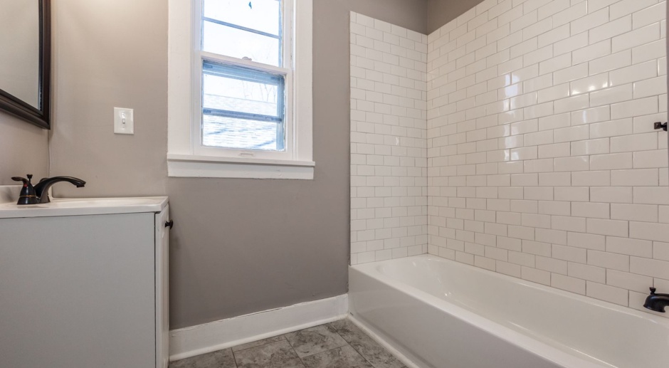 An Adorable 2BD/1BA Home That Has Been Renovated