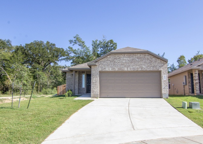 Houses Near Oakwood Forest - 2132 Eastwood Court, Bryan, TX,77803