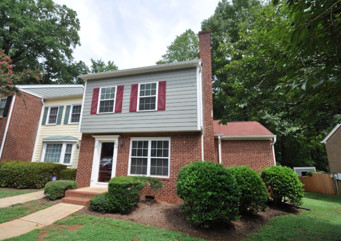 Houses Near Immaculate End Unit Cary Townhome Available Immediately