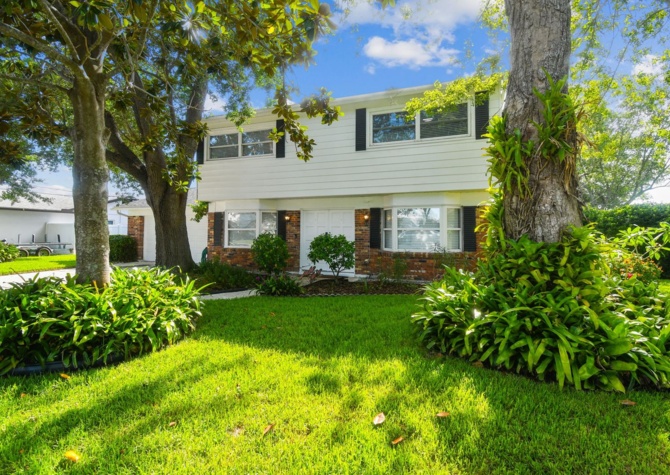 Houses Near Fully Furnished 4 bed 2.5 bath on Tampa Bay Canal