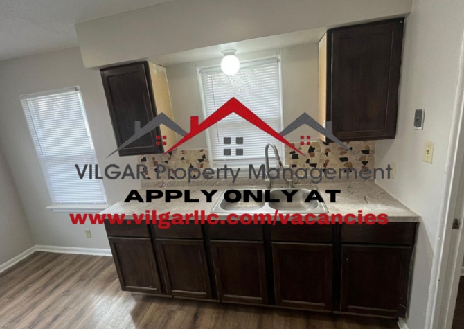 Houses Near Gorgeous 3 spacious bedrooms, 1 attractive bathroom house in Gary, IN 